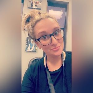 Meet your Posher, Brie